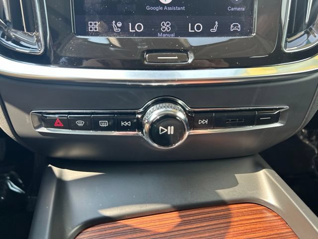 Certified 2023 Volvo S60 B5 Plus w/ Climate Package AWD/4WD image 27