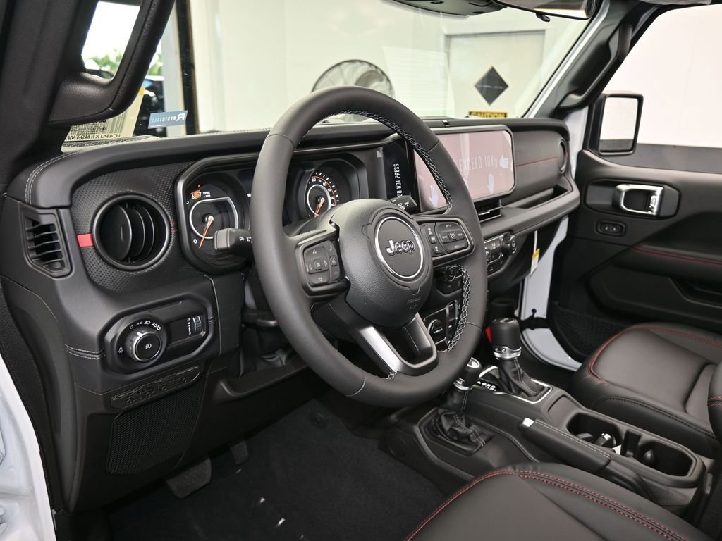 Used 2026 Jeep Wrangler Unlimited Rubicon image 10