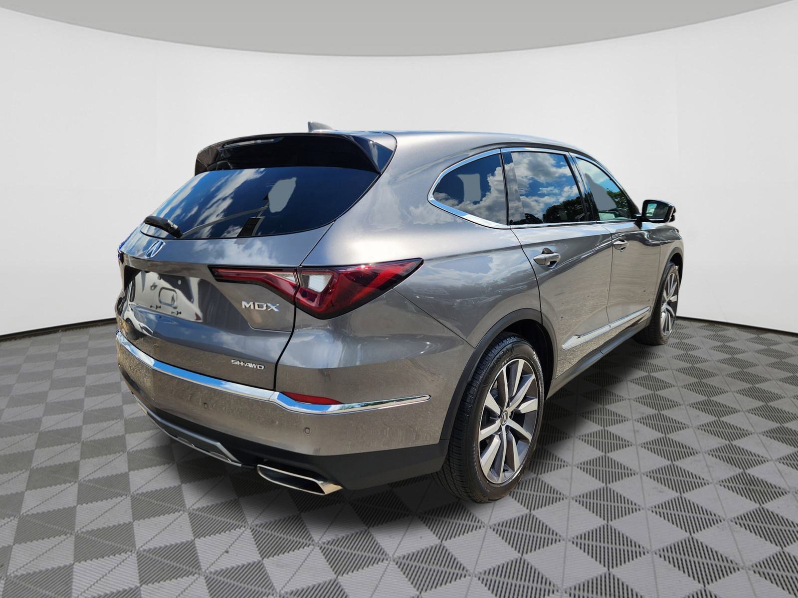 Certified 2025 Acura MDX w/ Technology Package image 4