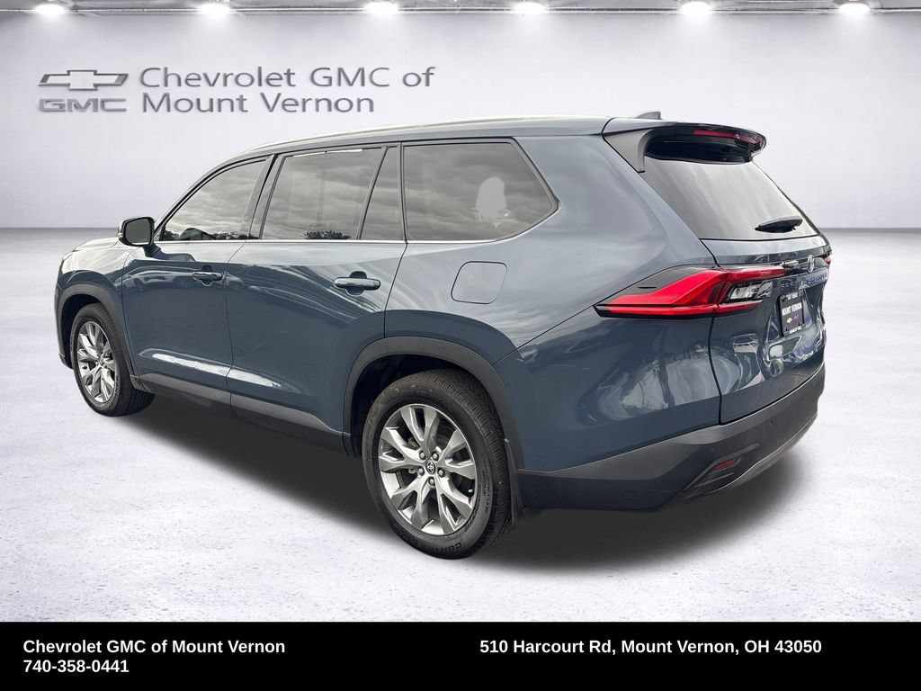 Used 2024 Toyota Grand Highlander FWD image 3