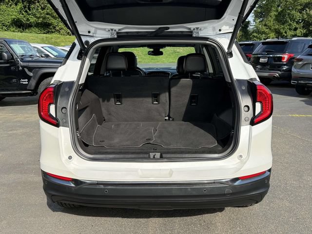 Certified 2023 GMC Terrain AT4 w/ Infotainment Package II AWD/4WD image 12