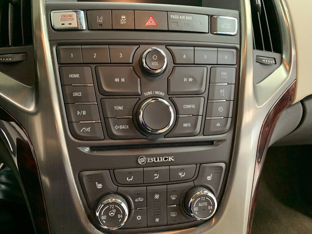 Used 2015 Buick Verano Leather FWD image 20