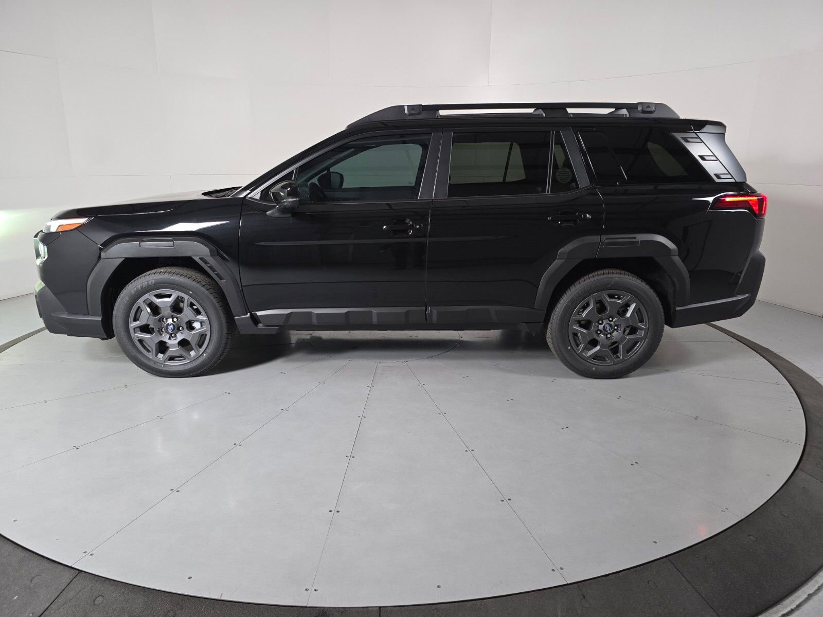 New 2026 Subaru Outback Premium AWD/4WD image 2