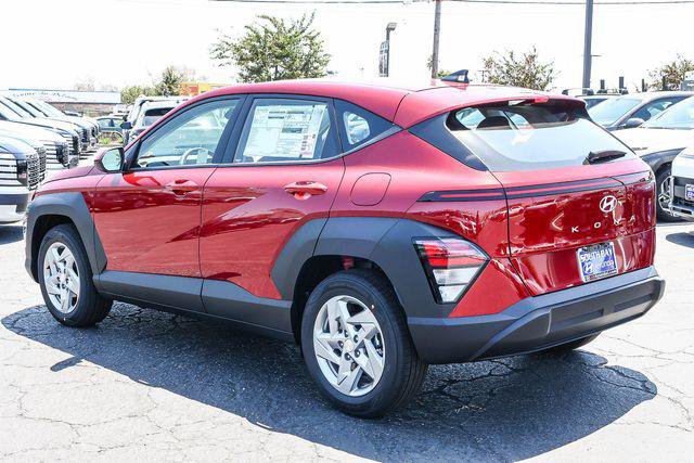 New 2027 Hyundai Kona SE FWD image 4