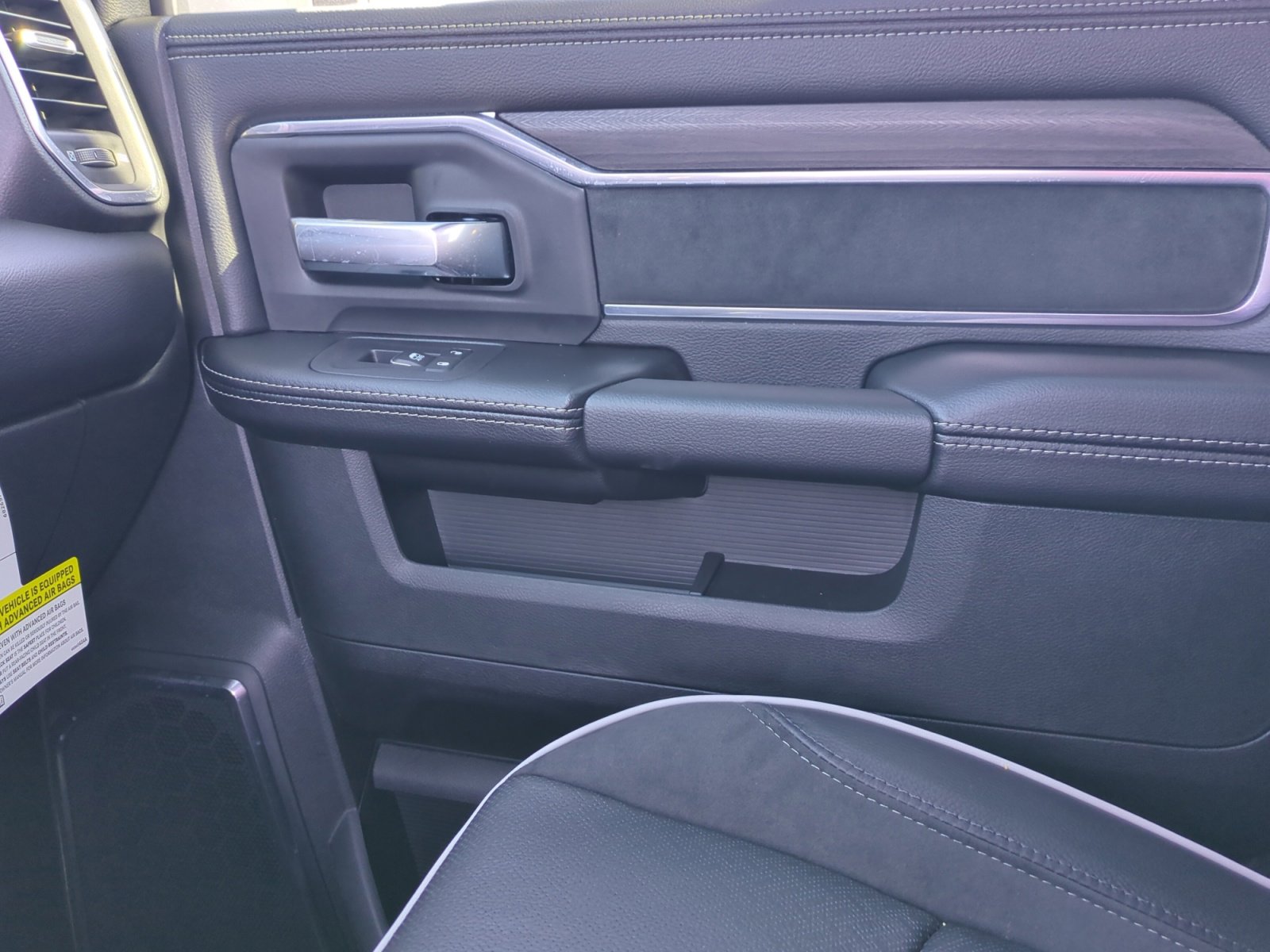 New 2026 RAM 2500 Laramie w/ Sport Appearance Package image 16
