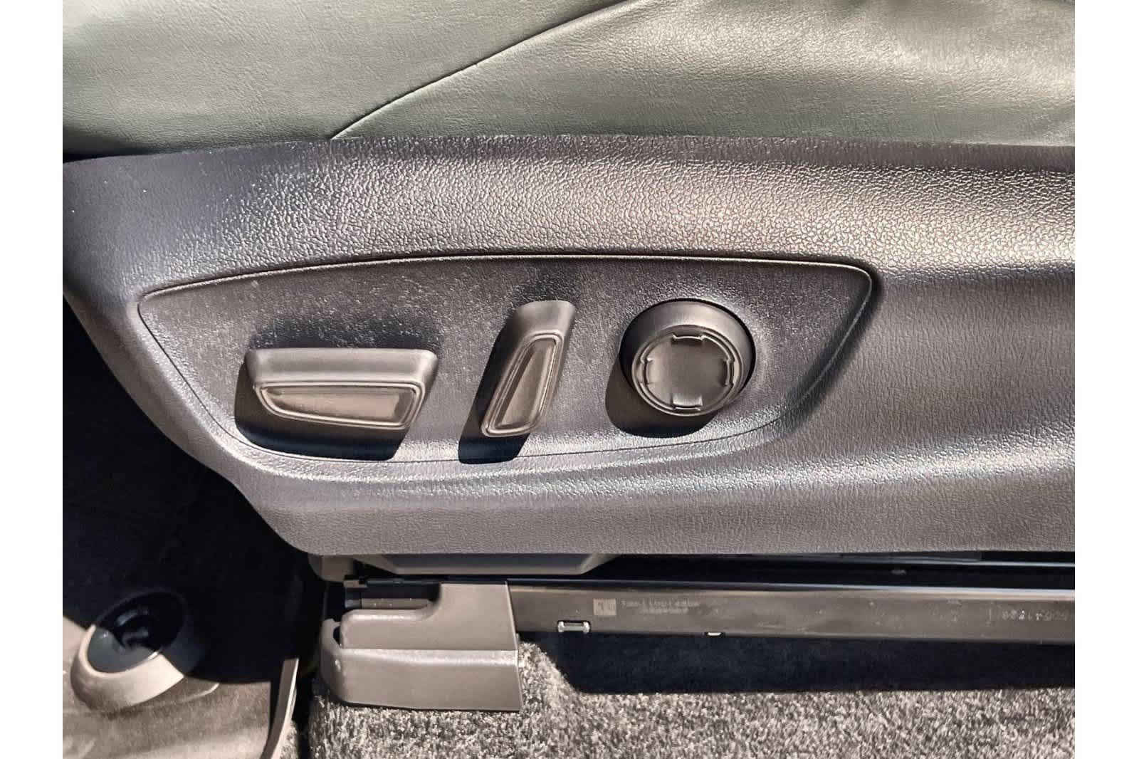 Used 2026 Toyota Tacoma 4x4 Double Cab Hybrid image 32