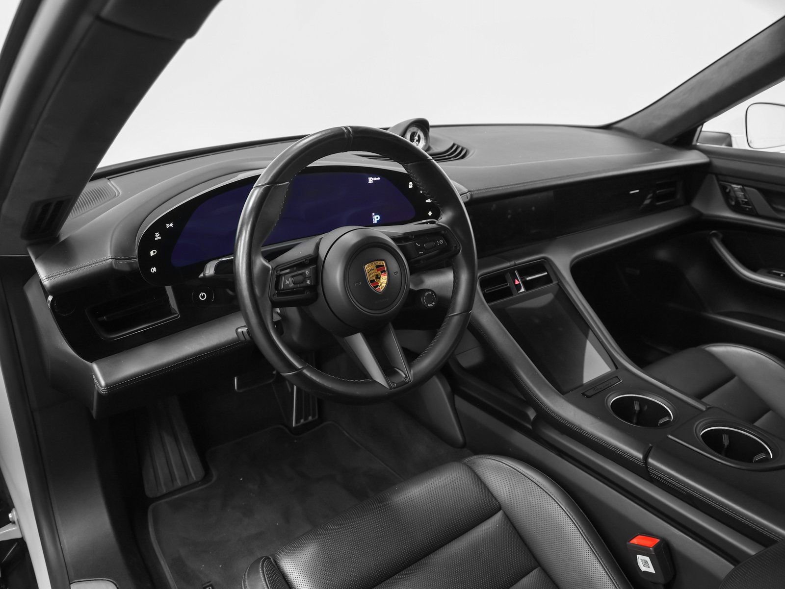 Certified 2021 Porsche Taycan Turbo image 4