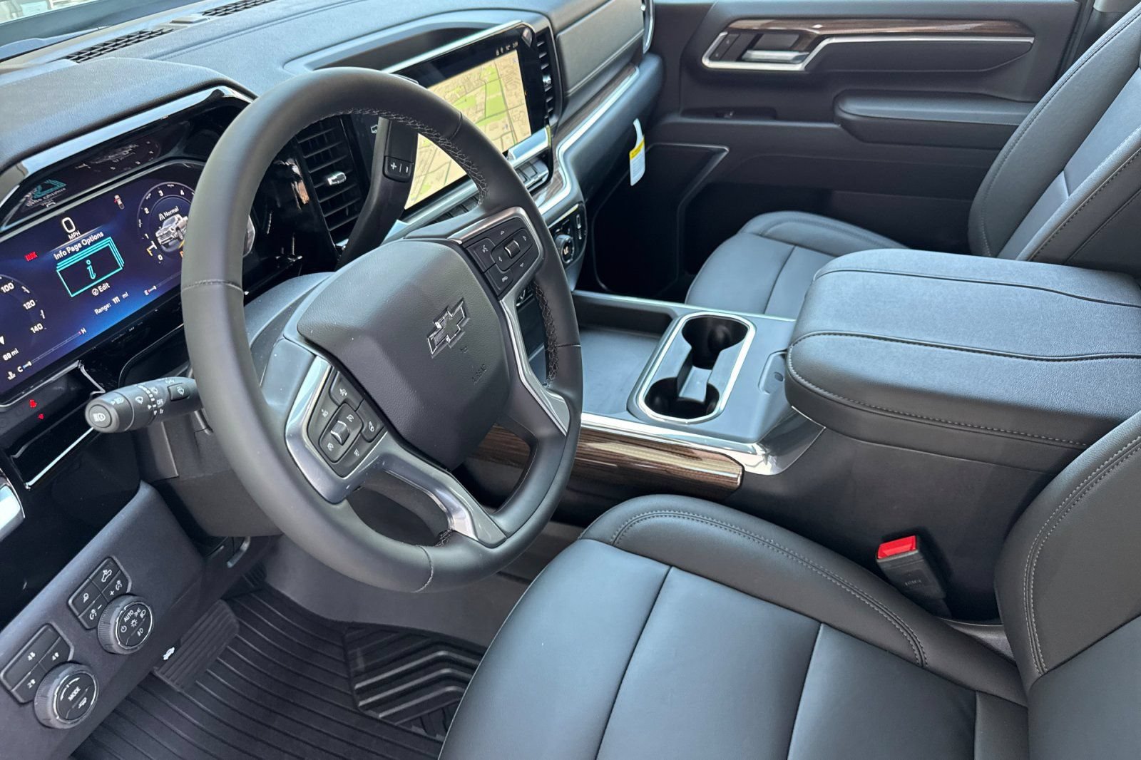 New 2026 Chevrolet Silverado 2500 LT w/ Trail Boss Package AWD/4WD image 9