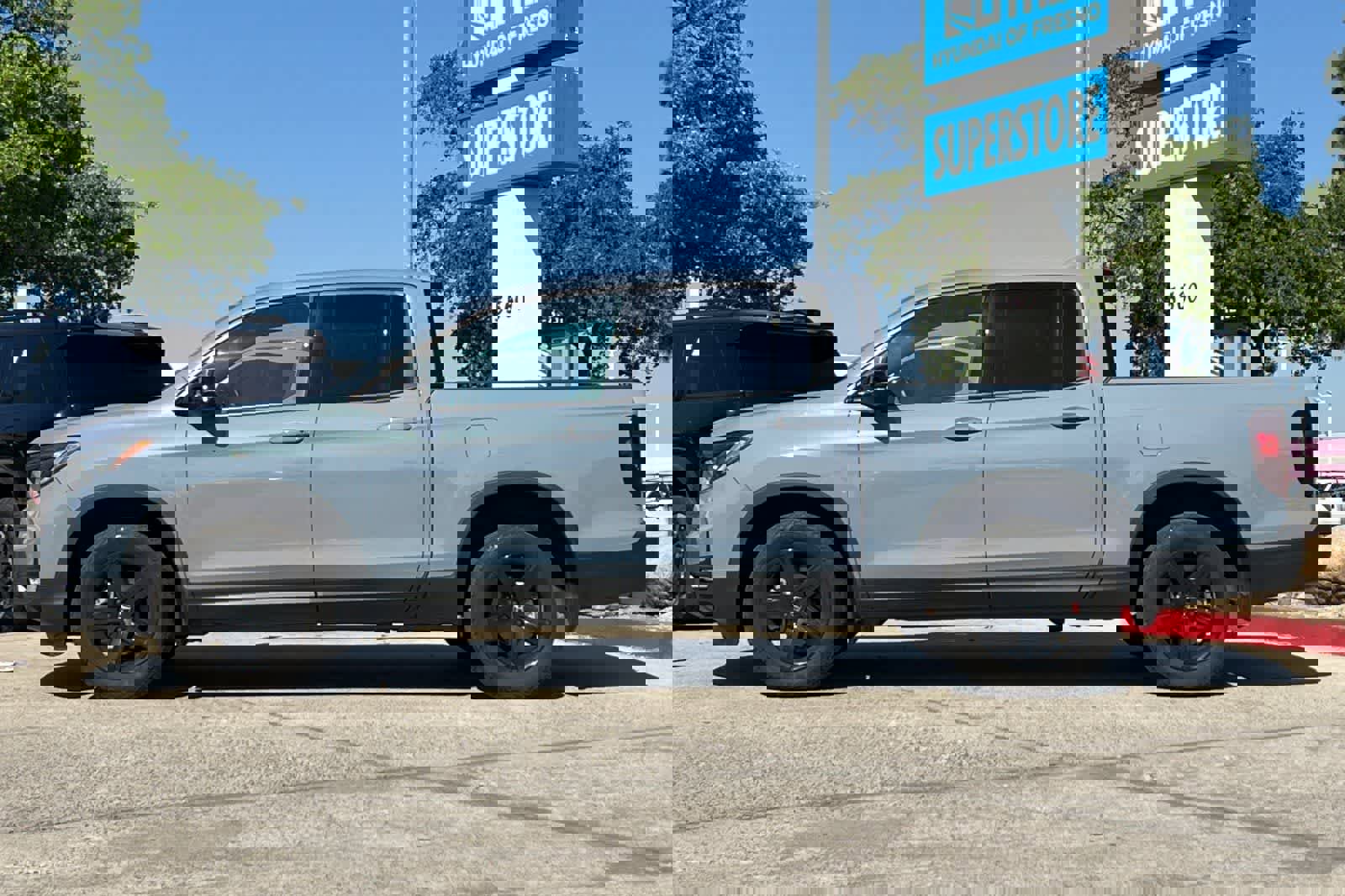 Used 2023 Honda Ridgeline Black Edition image 6