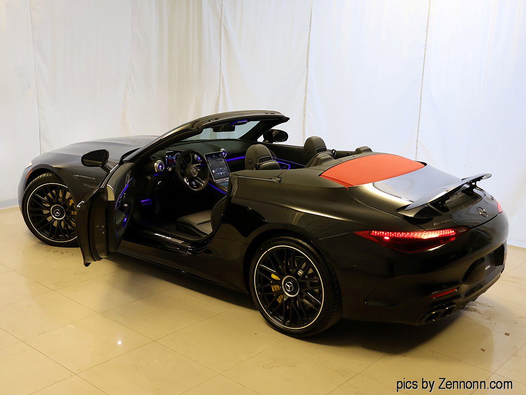 Used 2024 Mercedes-Benz SL 55 AMG 4MATIC image 13