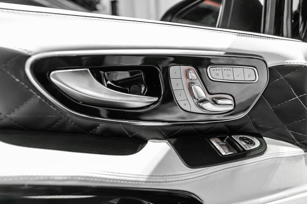 Used 2020 Mercedes-Benz Metris Passenger image 34