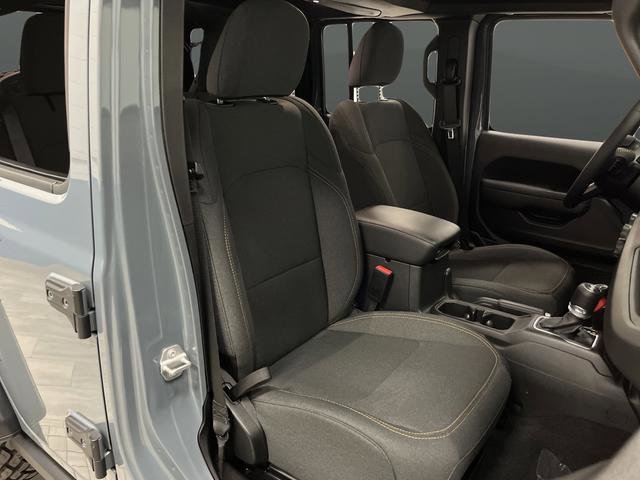 Used 2024 Jeep Wrangler Unlimited Sport AWD/4WD image 30