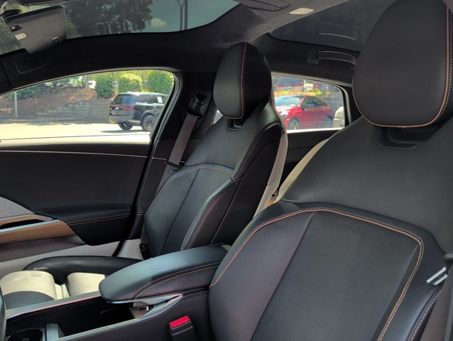 Used 2023 Lucid Air Touring AWD/4WD image 17