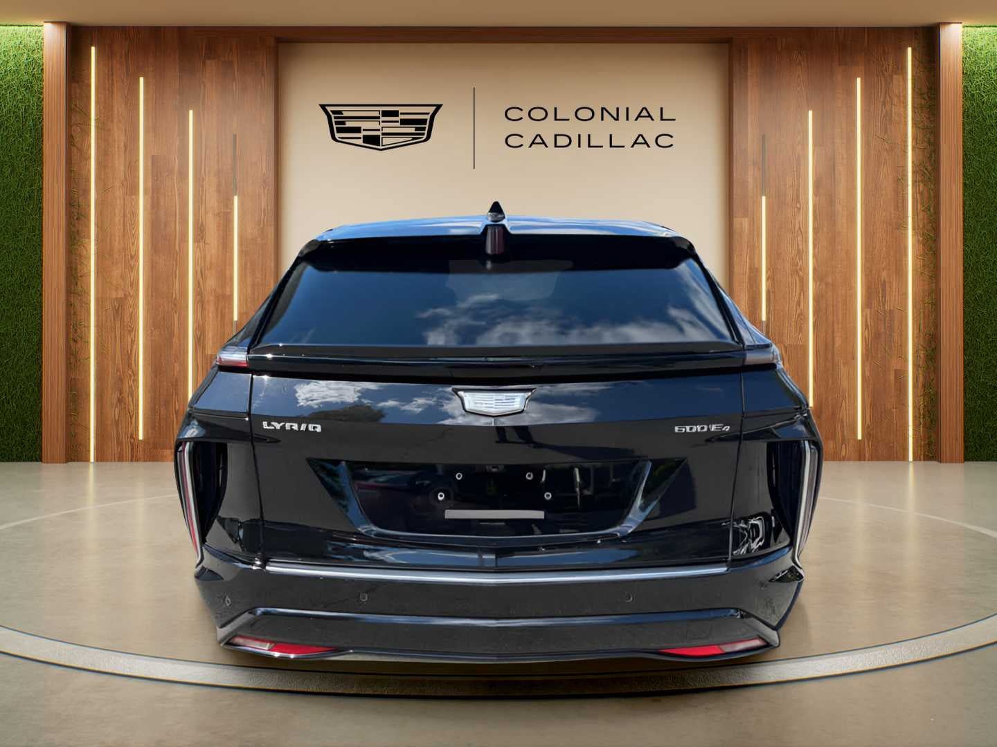 Used 2024 Cadillac Lyriq Tech w/ Driver Assist Package AWD/4WD image 5