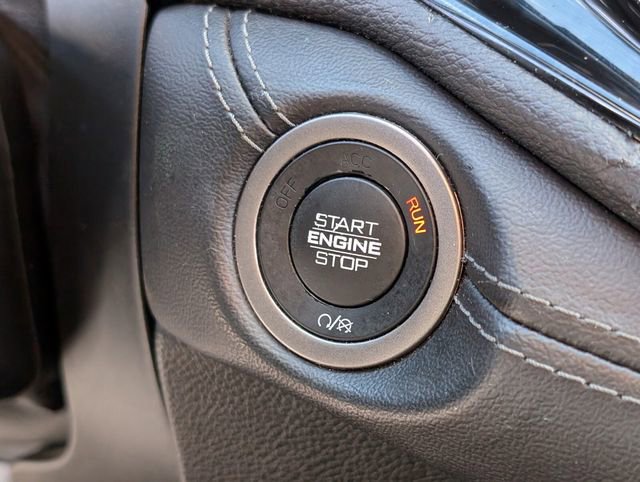 Used 2023 Dodge Durango SXT image 25