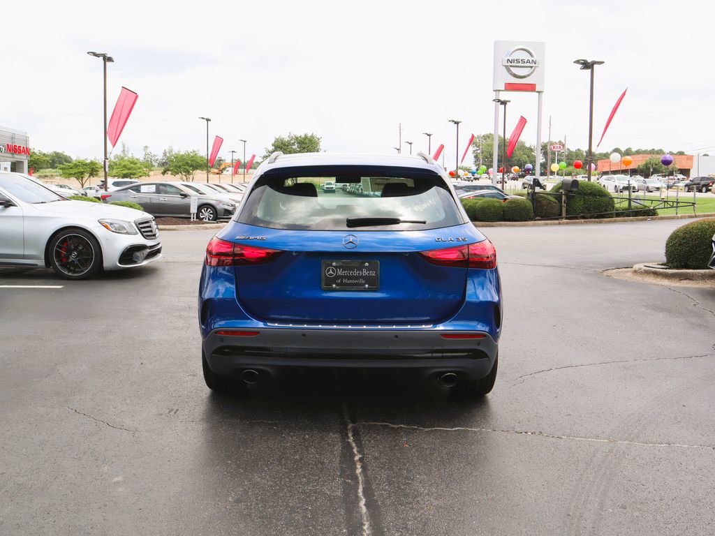 Certified 2024 Mercedes-Benz GLA 35 AMG 4MATIC image 4