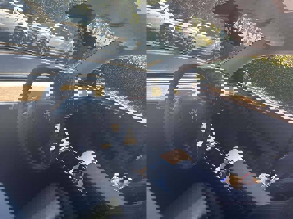 Used 2024 Tesla Model Y Long Range image 6