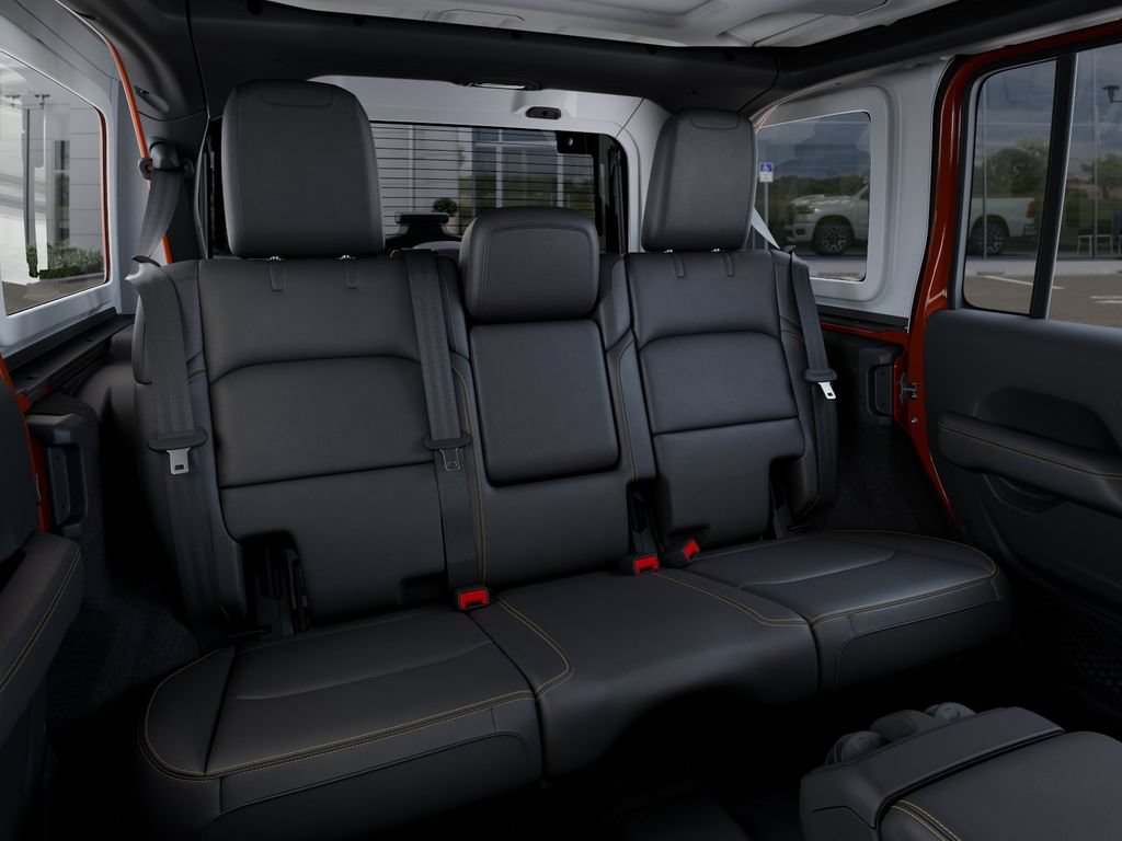 New 2025 Jeep Wrangler Unlimited Sahara AWD/4WD image 15