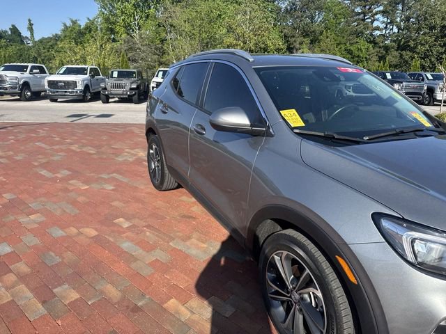Used 2023 Buick Encore GX Select image 18