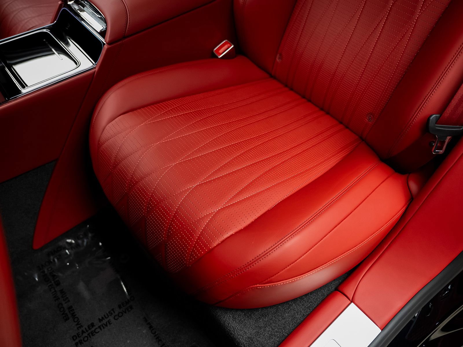 Used 2022 Bentley Flying Spur V8 image 39