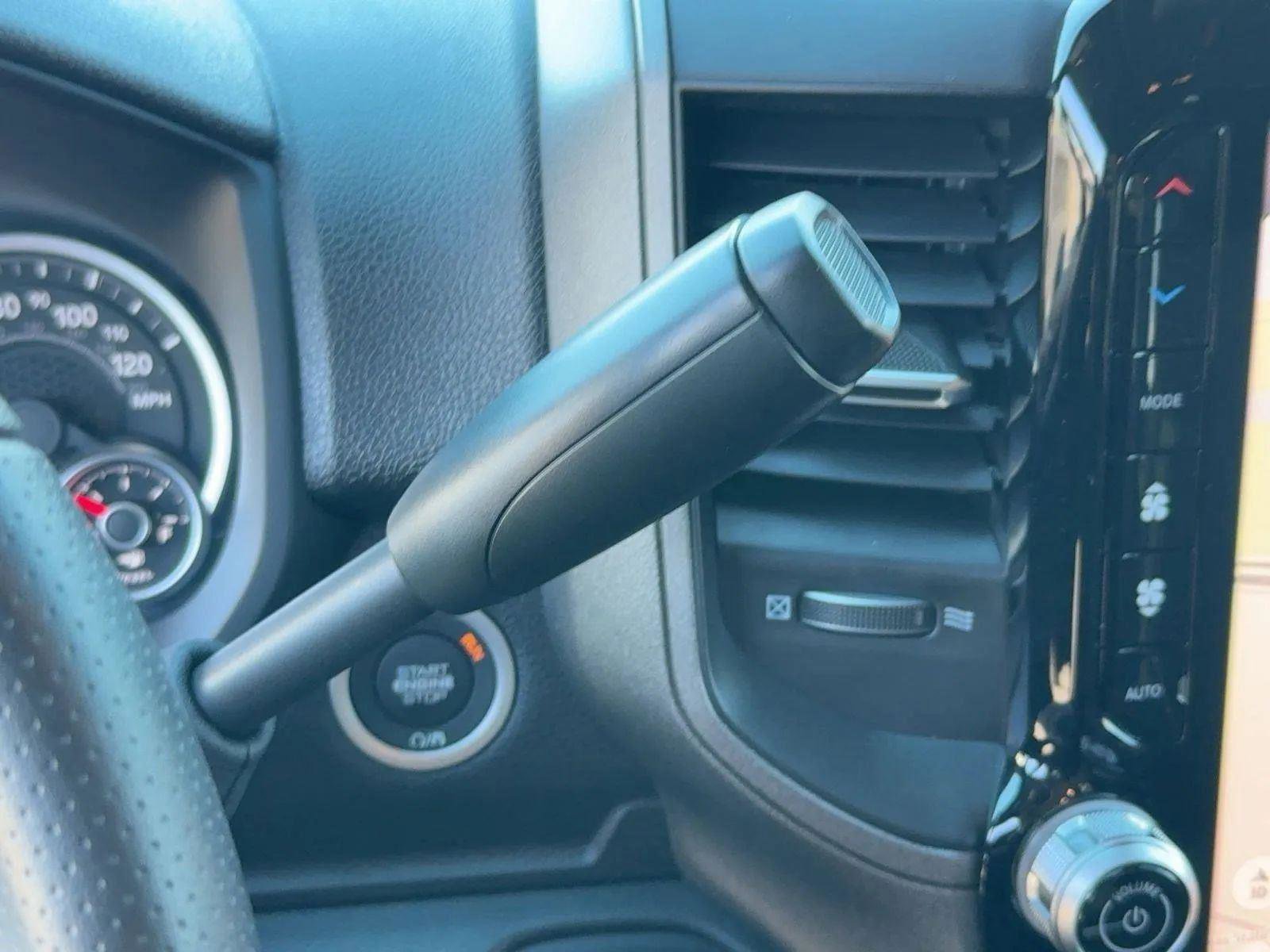 New 2026 RAM 3500 Tradesman AWD/4WD image 28