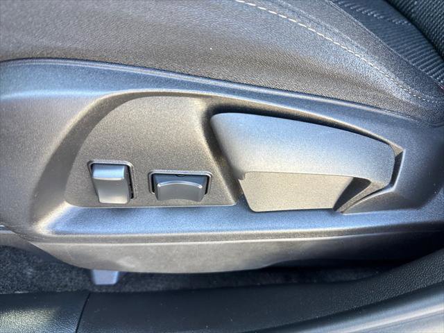 Used 2017 Chevrolet Equinox LS AWD/4WD image 13