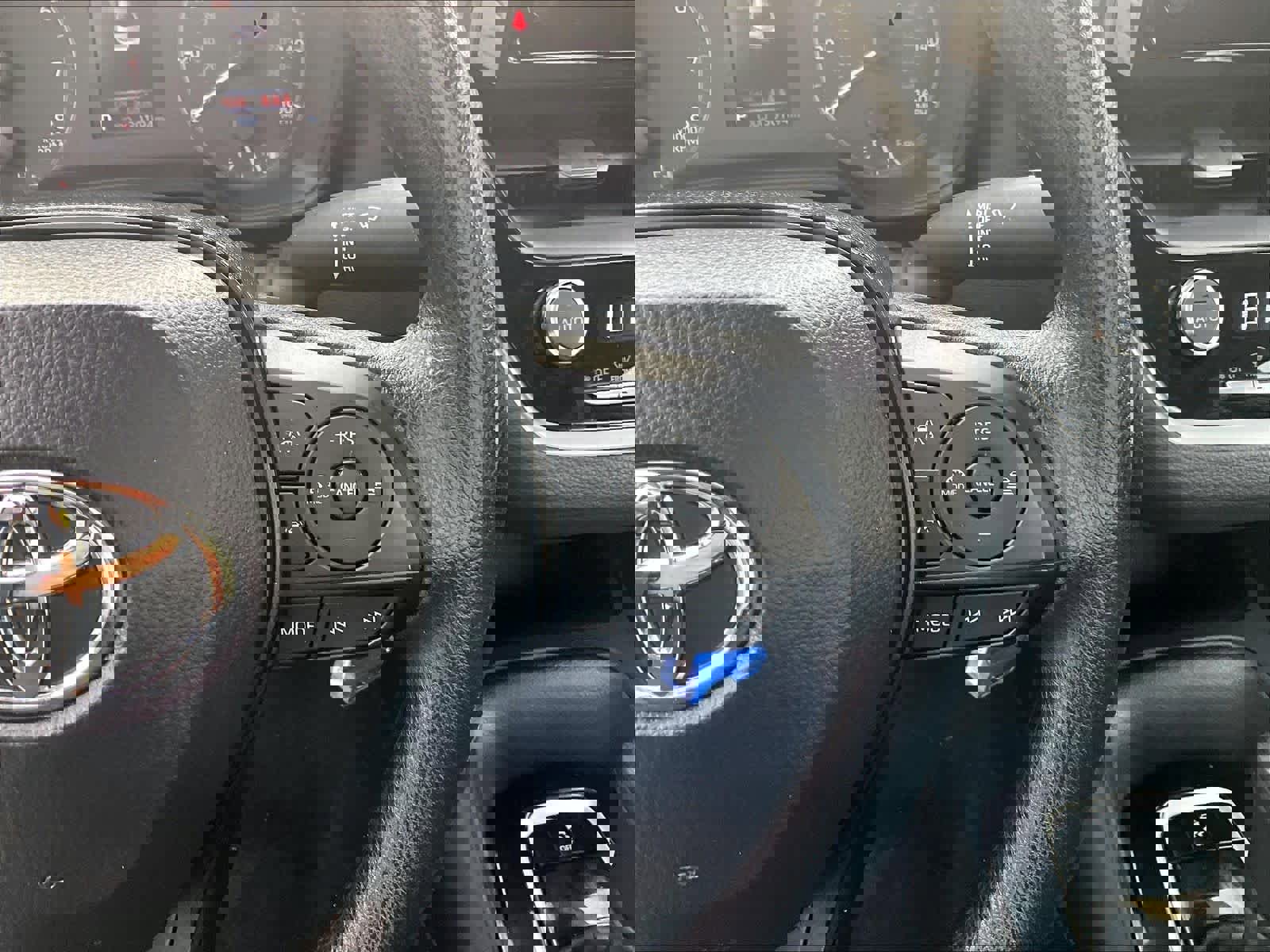 Certified 2024 Toyota Corolla LE image 23