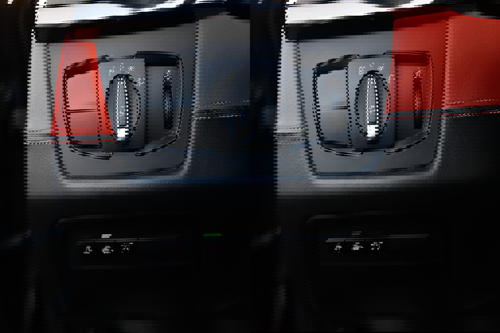 Used 2016 BMW M4 Convertible image 50