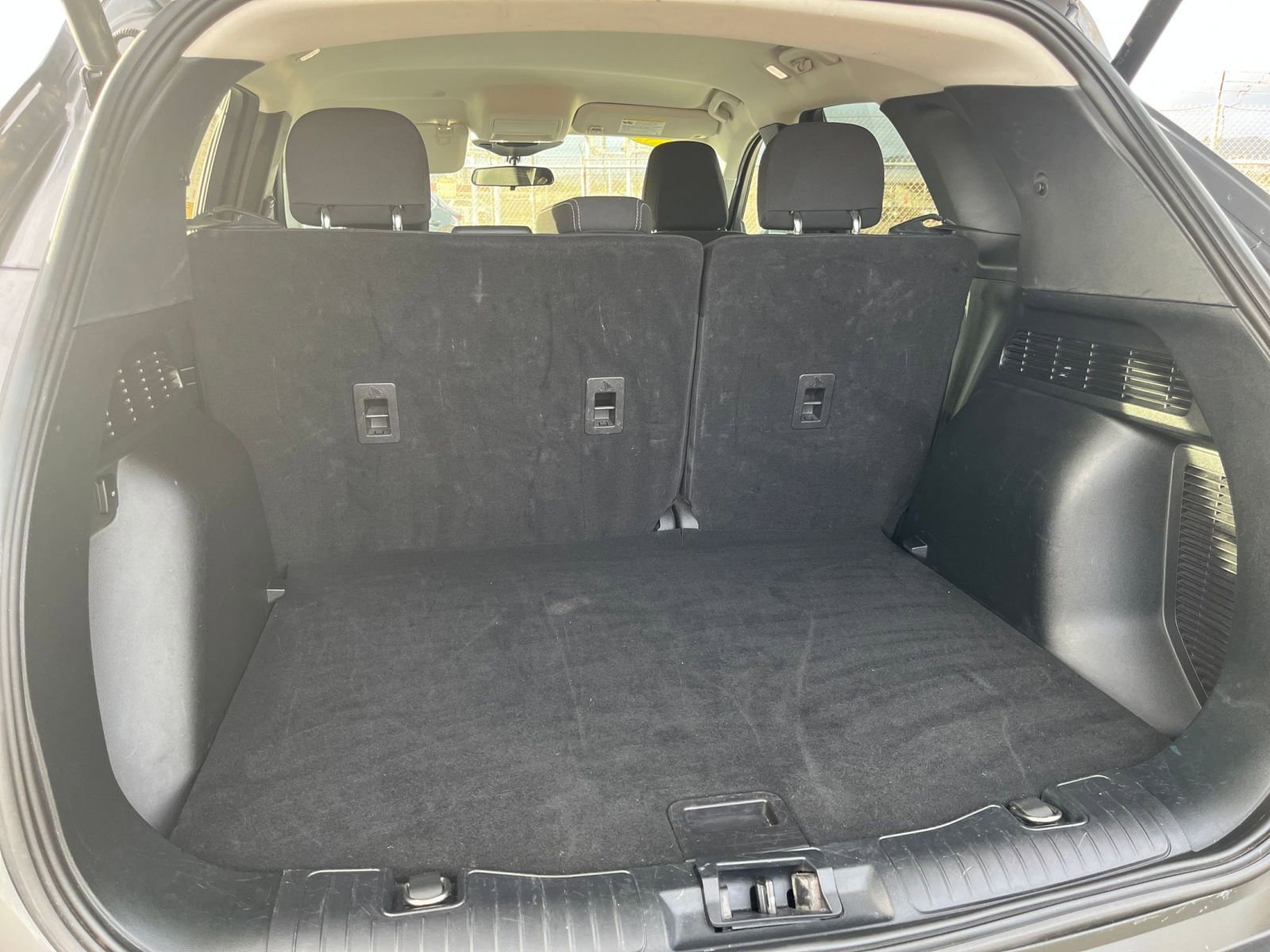 Used 2023 Ford Escape Active image 31