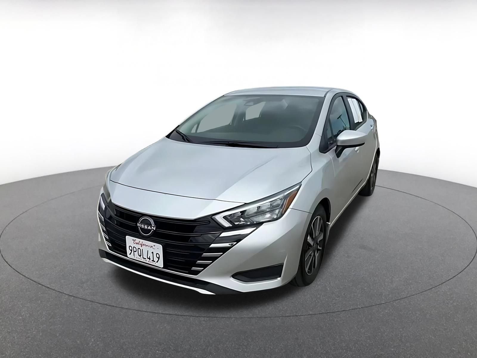 Used 2025 Nissan Versa SV w/ Trunk Package FWD image 7