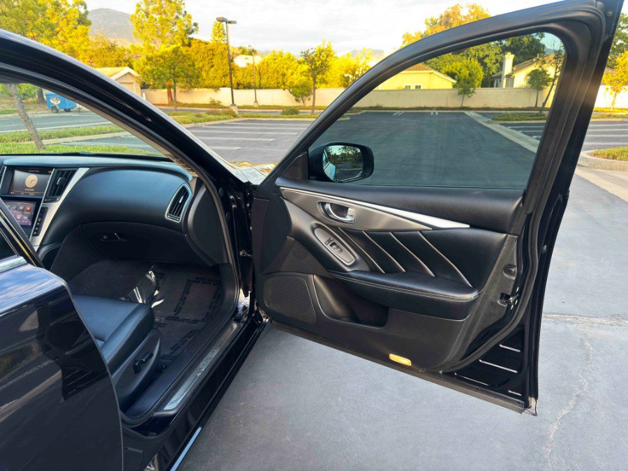 Used 2015 INFINITI Q50 Premium image 28