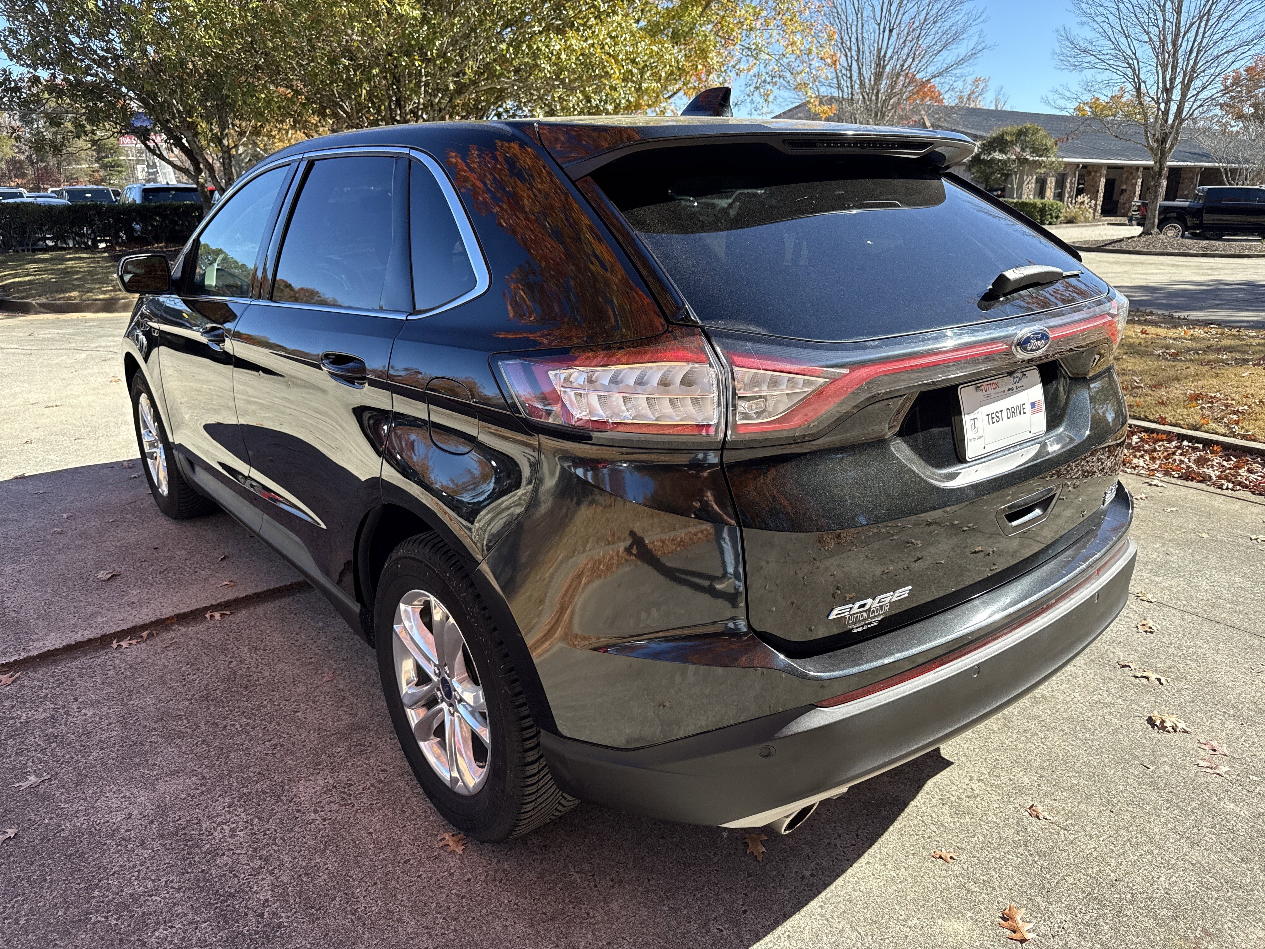 Used 2015 Ford Edge SEL w/ Equipment Group 201A image 5