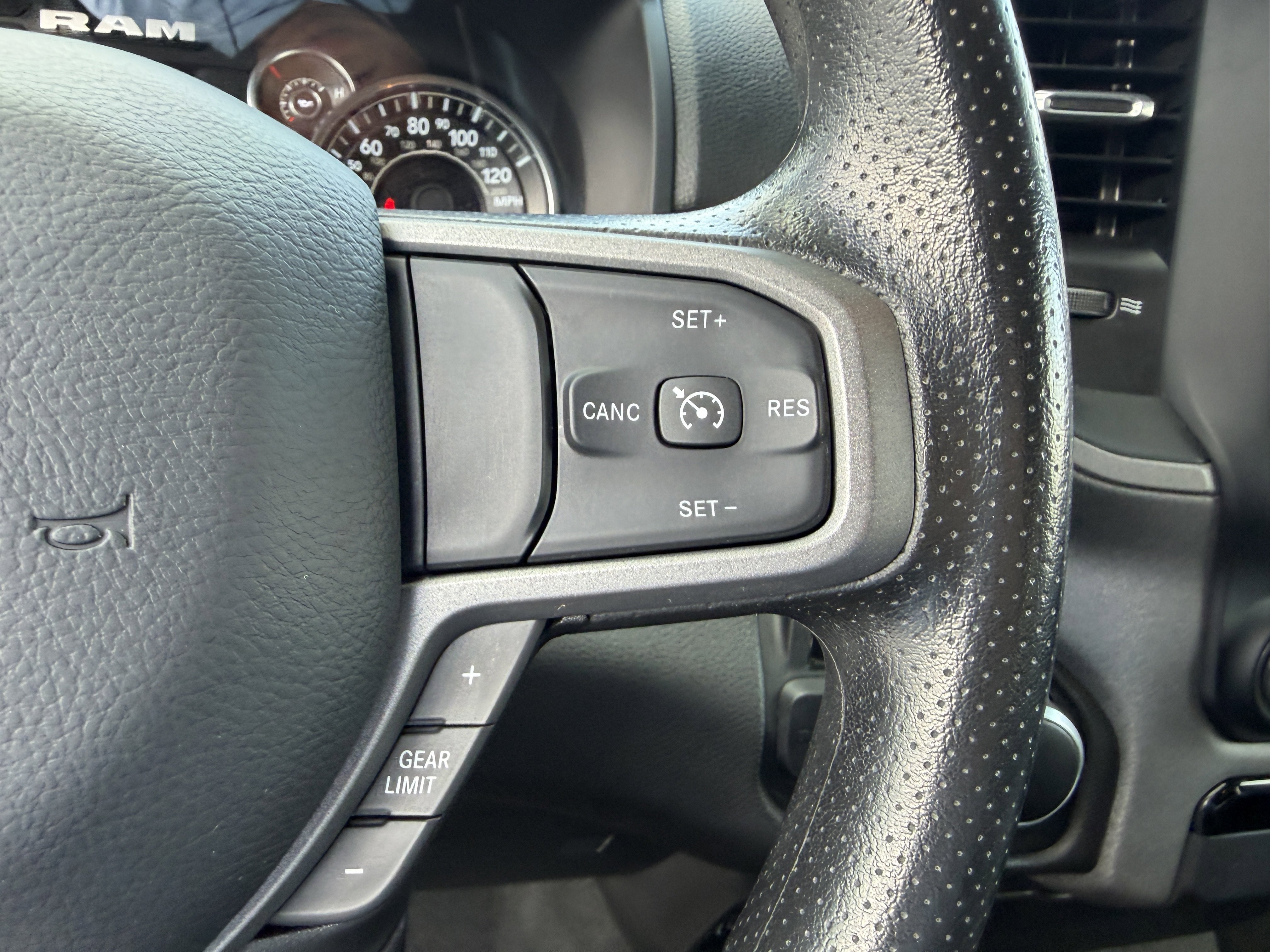 Used 2024 RAM 1500 Tradesman w/ Night Edition image 27