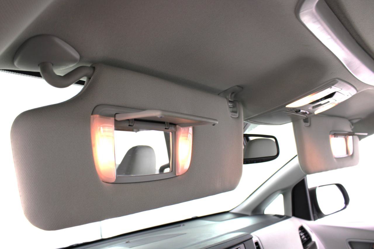 Used 2020 Toyota Sienna XLE Premium FWD image 58