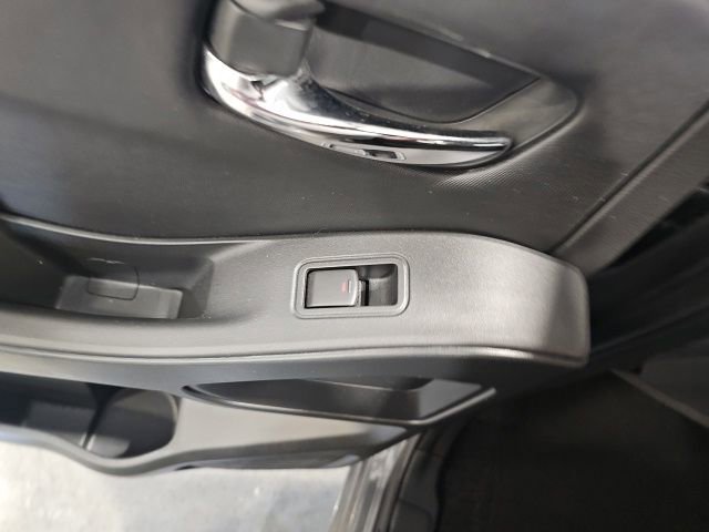 Used 2023 Nissan Frontier SV w/ SV Convenience Package AWD/4WD image 19
