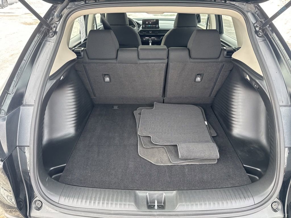 Certified 2023 Honda HR-V LX image 17