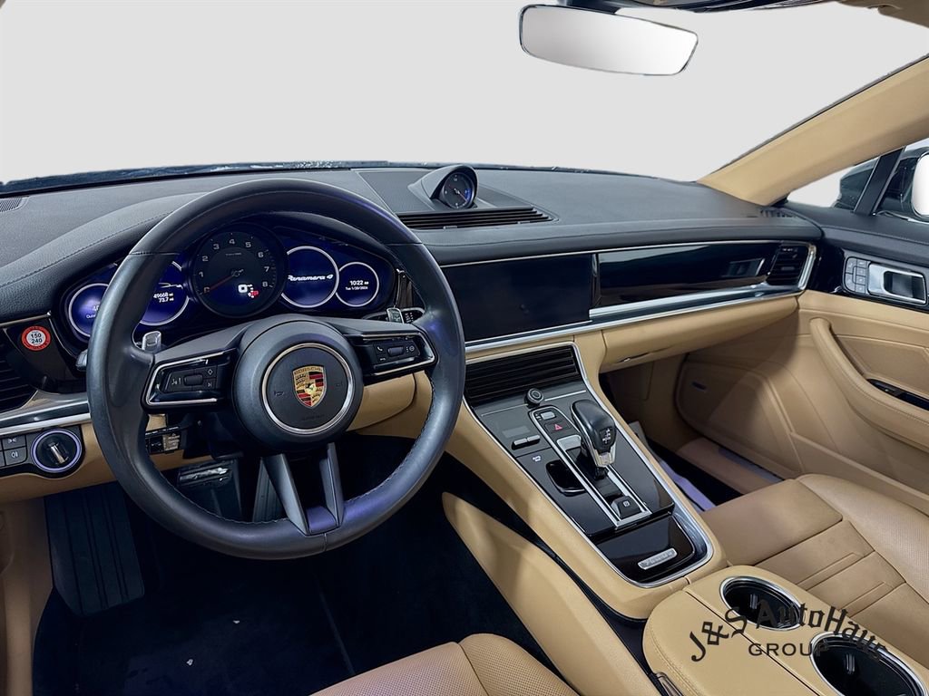 Used 2023 Porsche Panamera 4 image 29