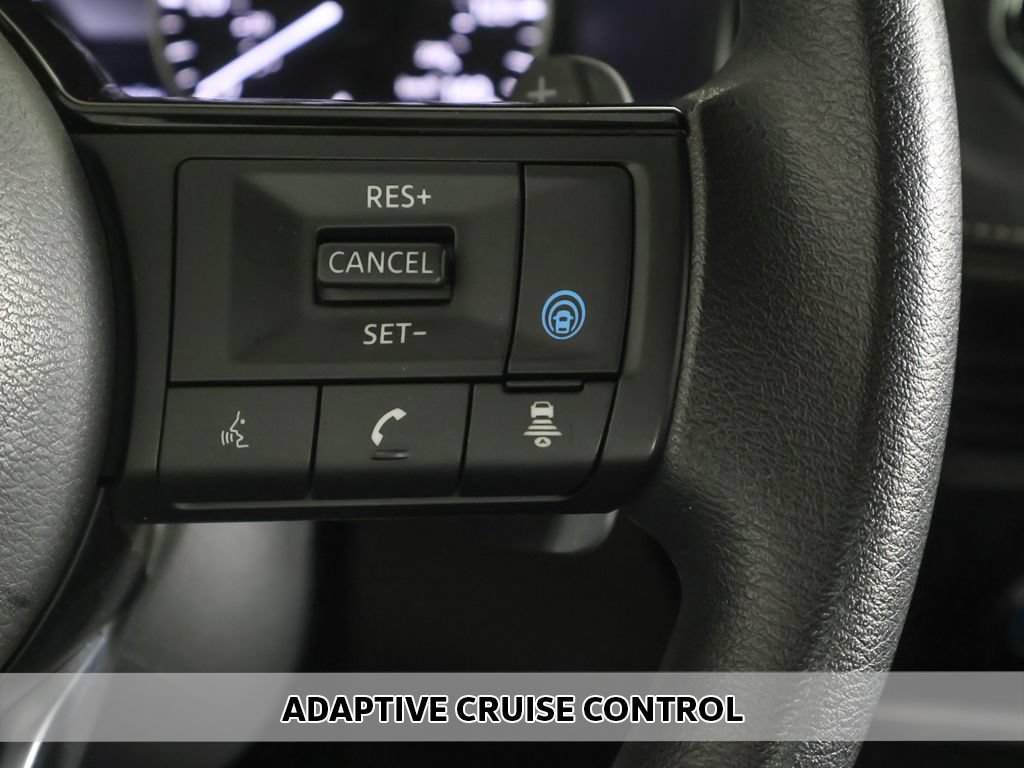 Used 2023 Nissan Rogue SV AWD/4WD image 3