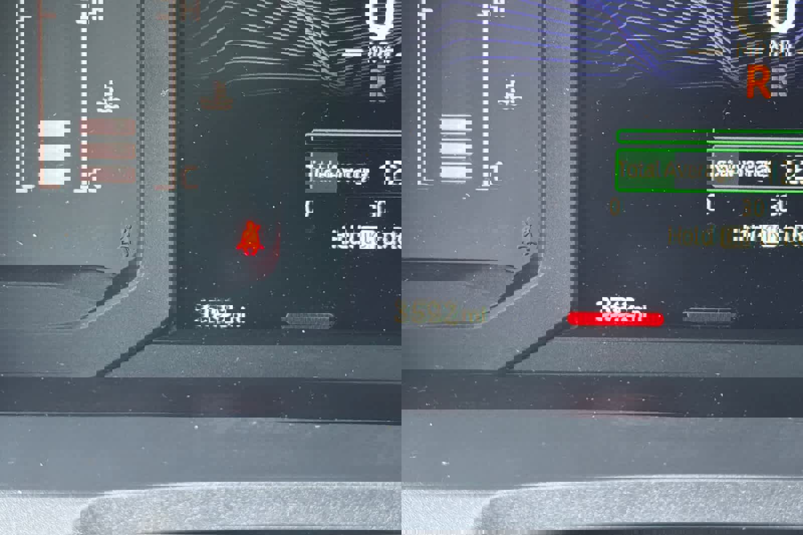 Used 2025 Toyota Tacoma SR w/ SR Upgrade Package image 26