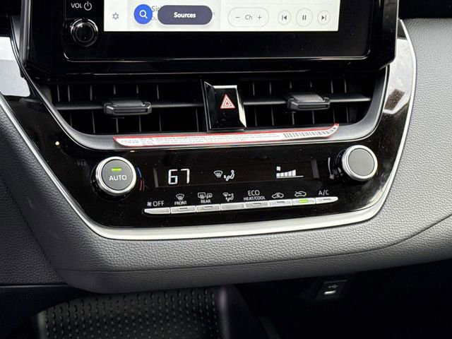 Used 2026 Toyota Corolla LE image 21