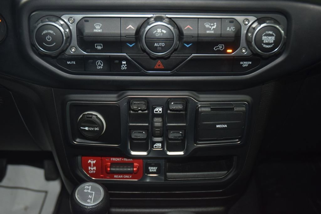 Used 2019 Jeep Wrangler Unlimited Rubicon AWD/4WD image 38
