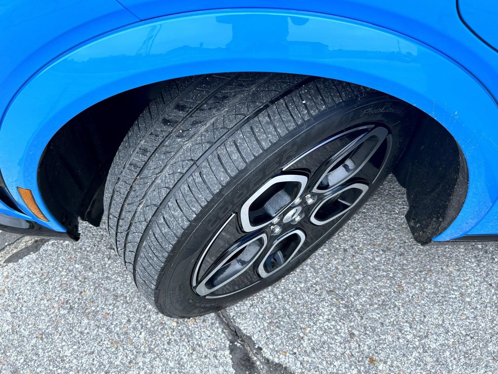 Used 2023 Ford Mustang Mach-E GT AWD/4WD image 23