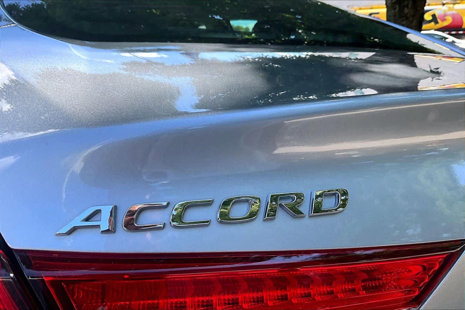Used 2020 Honda Accord EX-L image 31