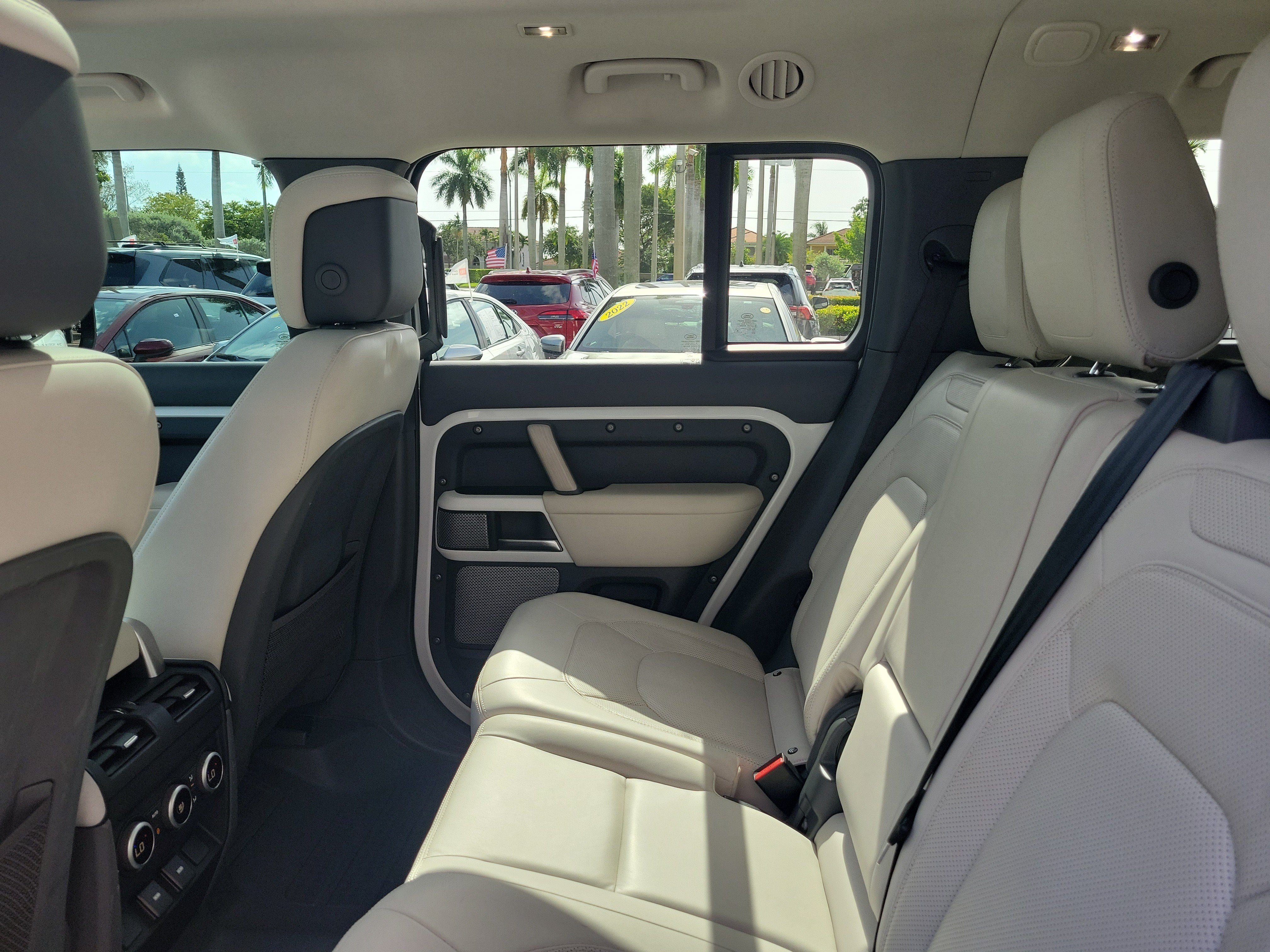 Used 2023 Land Rover Defender 130 First Edition AWD/4WD image 17
