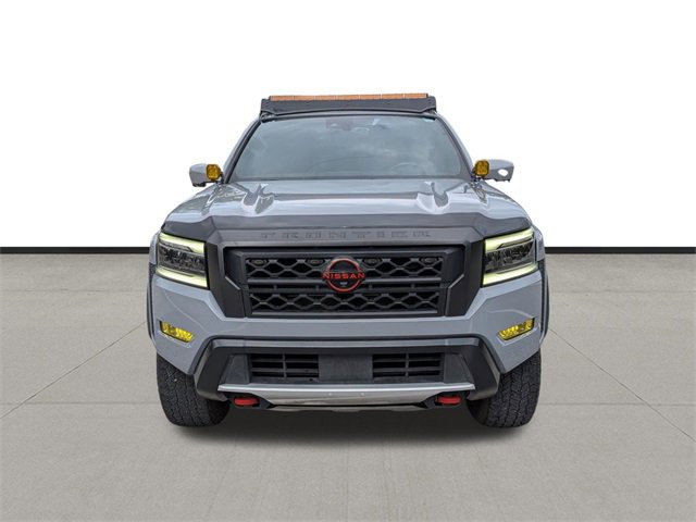 Used 2022 Nissan Frontier PRO-4X image 2