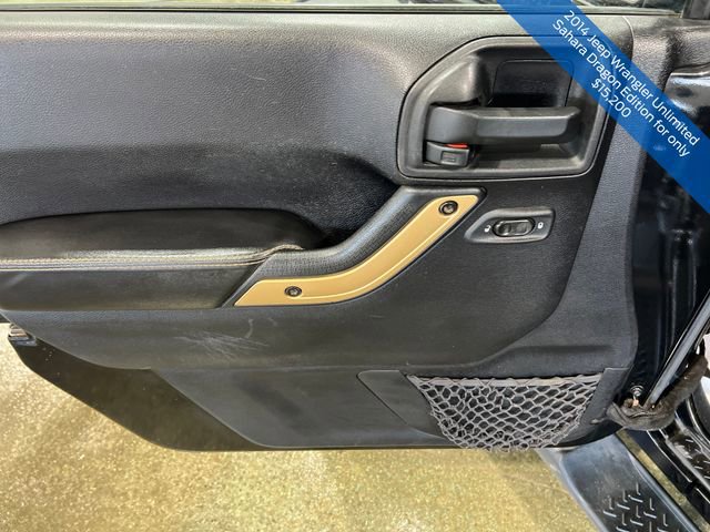 Used 2014 Jeep Wrangler Unlimited Sahara image 11