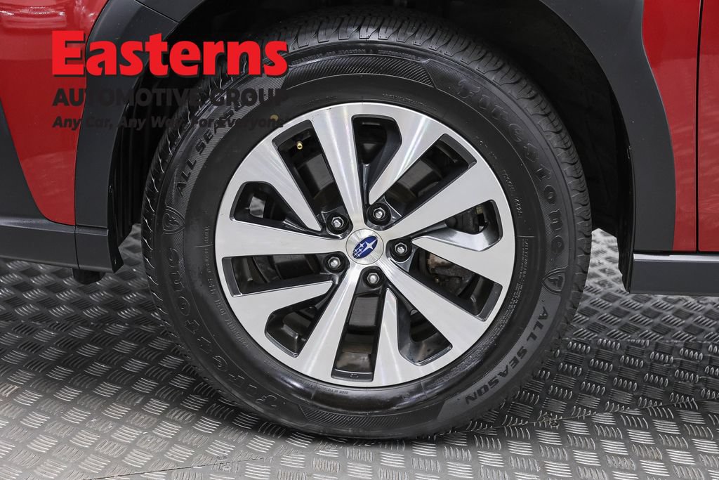 Used 2023 Subaru Outback Premium AWD/4WD image 32