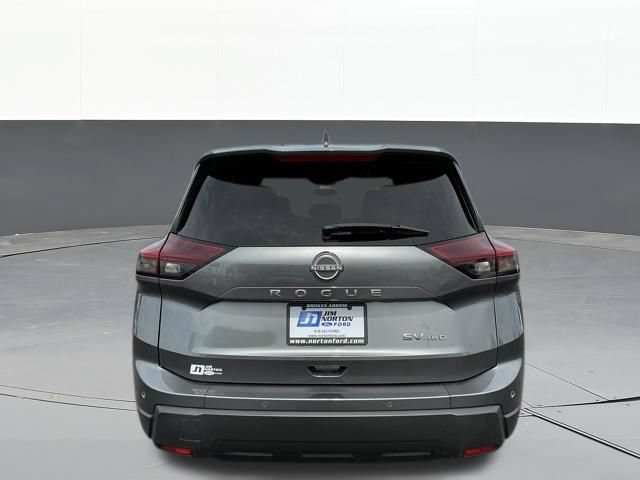 Used 2024 Nissan Rogue SV AWD/4WD image 4