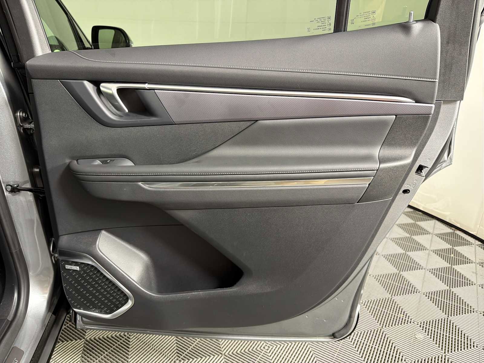 New 2026 Buick Enclave Sport Touring w/ Power Package image 16