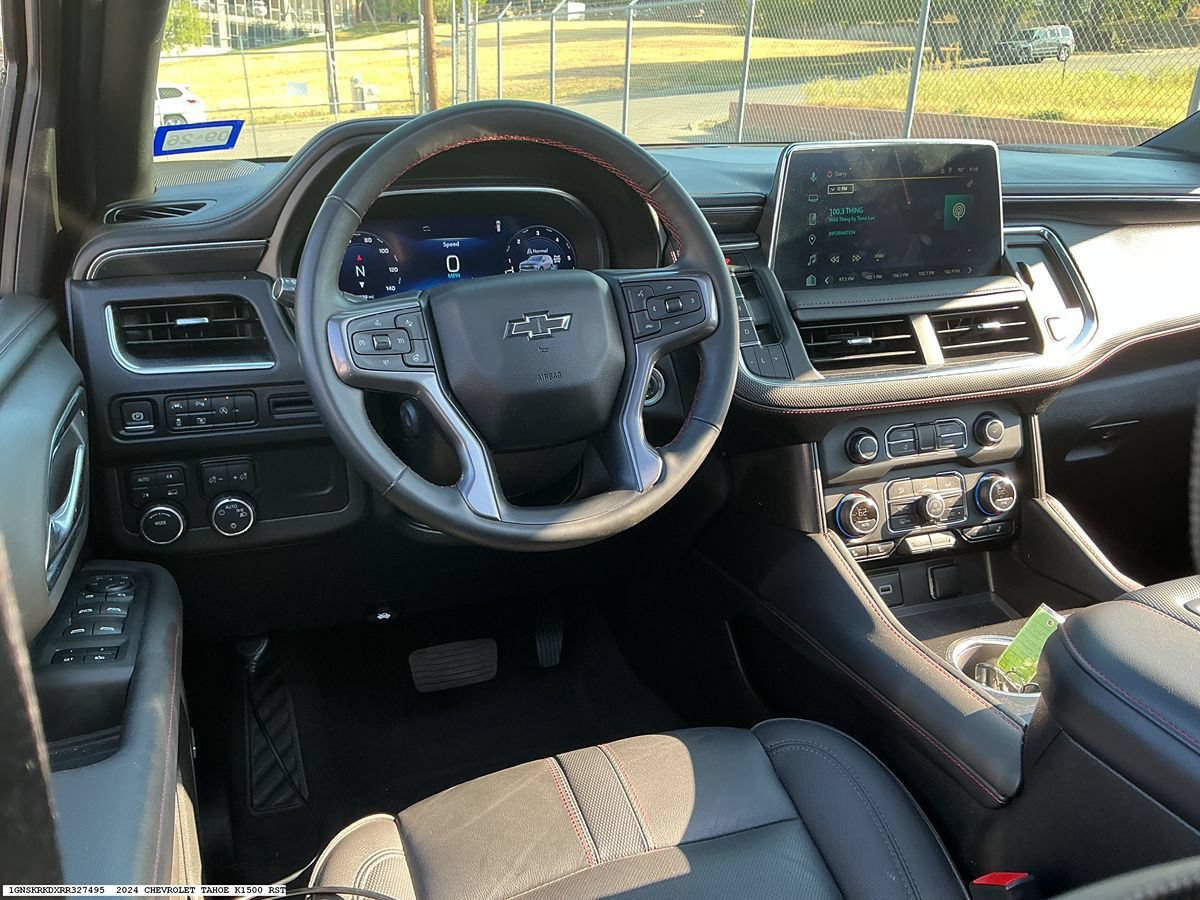 Used 2024 Chevrolet Tahoe RST w/ Luxury Package AWD/4WD image 12